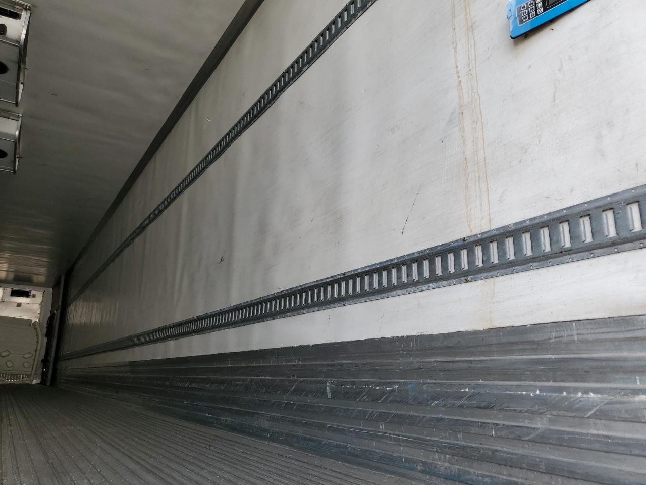 Lot #3206346129 2011 UTILITY VS2RA