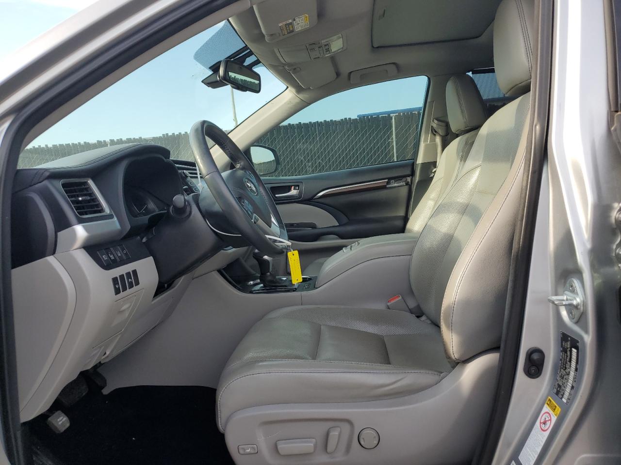 Toyota Highlander 2016