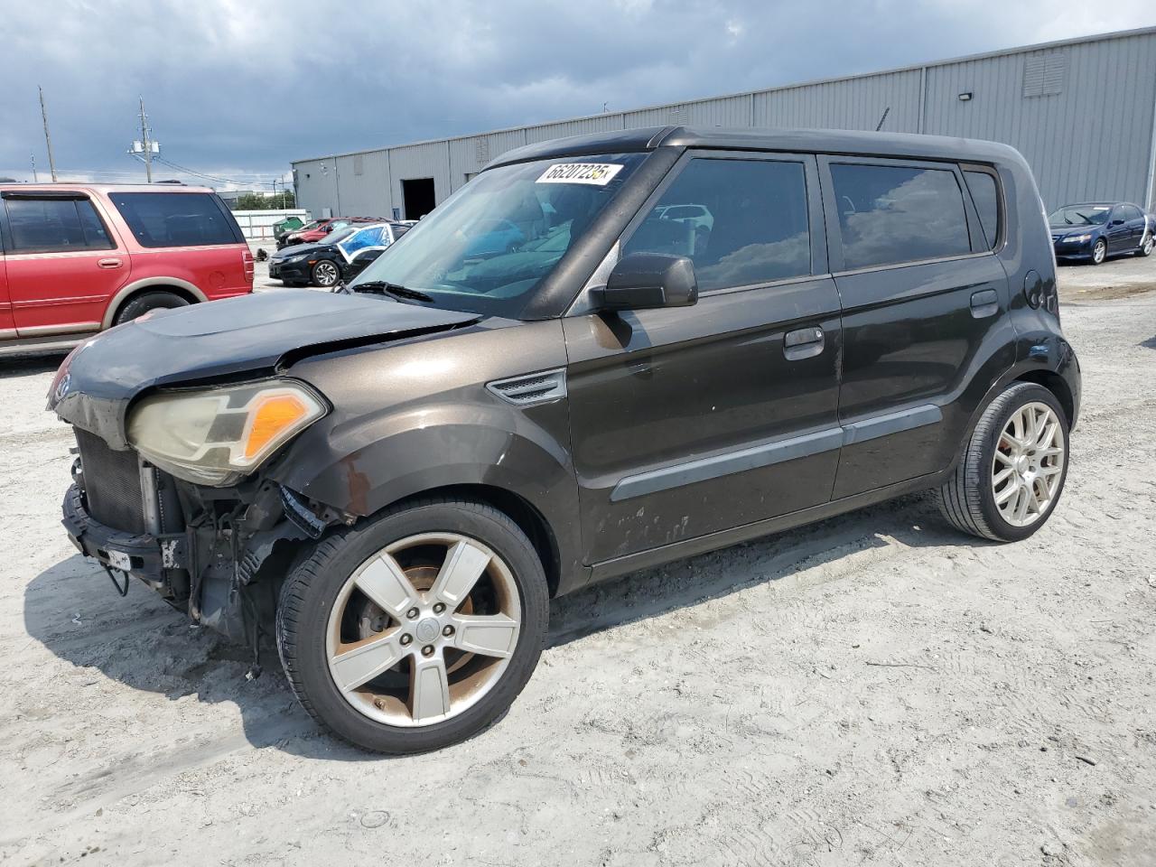 KIA SOUL +