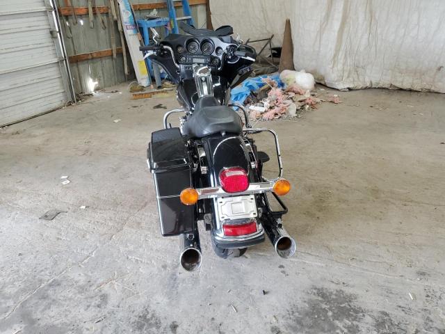 2011 HARLEY-DAVIDSON FLHTCU 1HD1FC411BB633295
