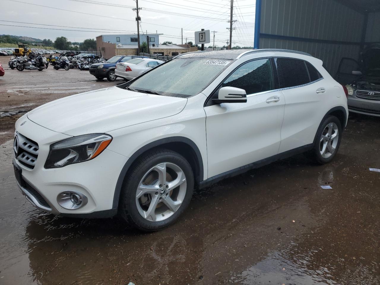MERCEDES-BENZ GLA-CLASS 250 4MATIC