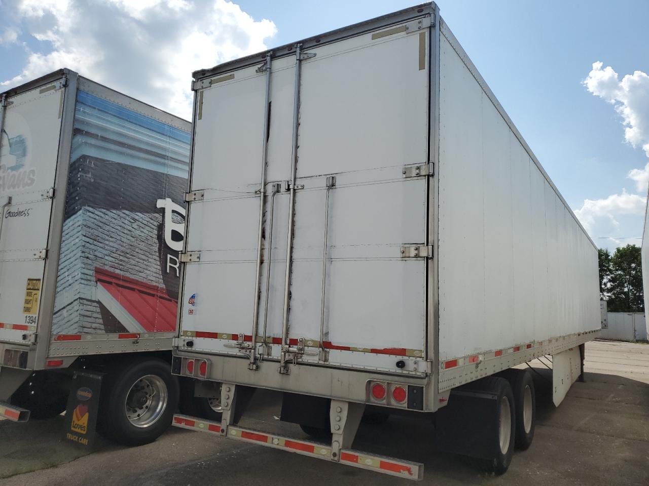 Lot #3206346133 2012 UTILITY VS2RA