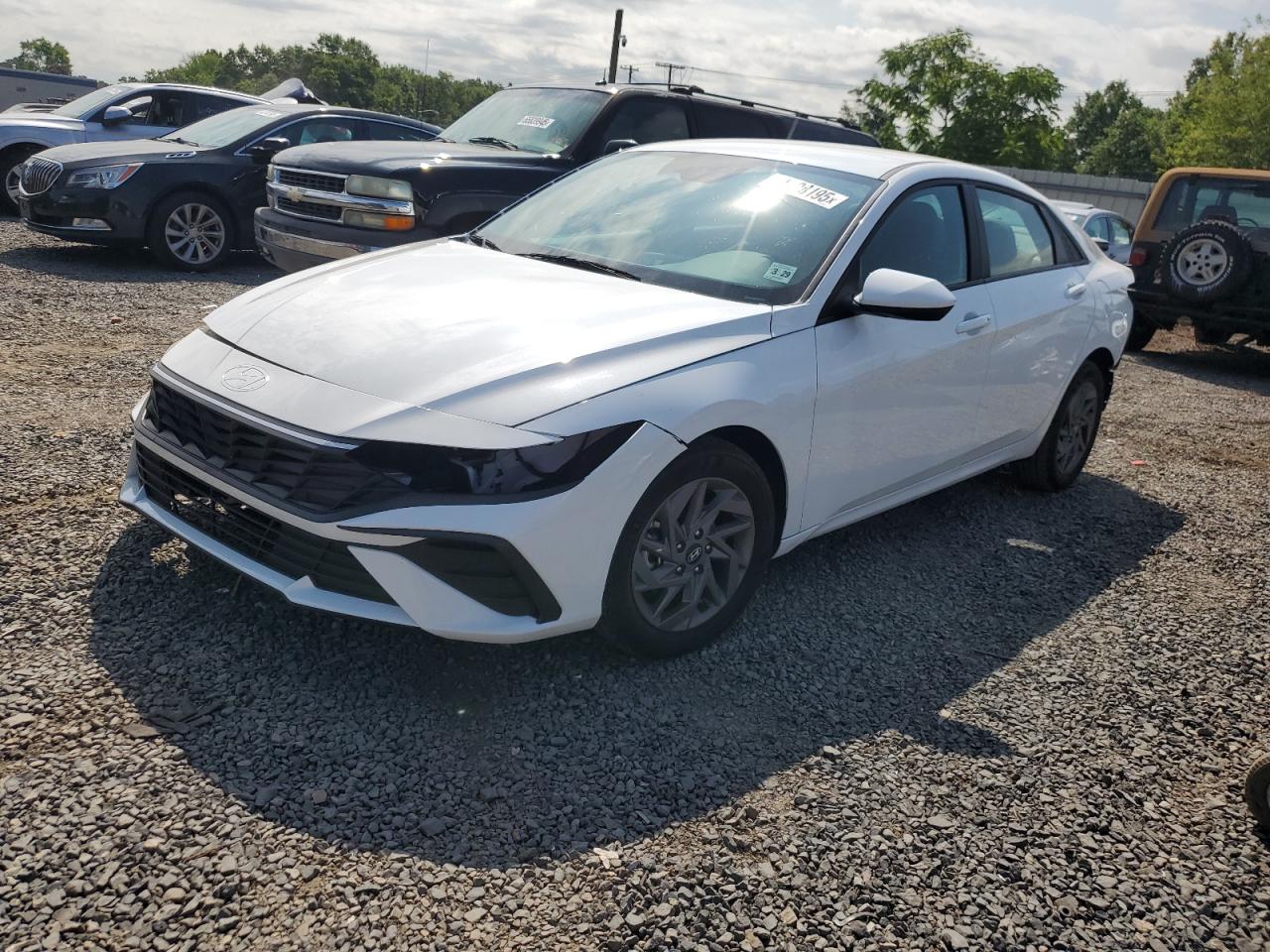 HYUNDAI ELANTRA SEL