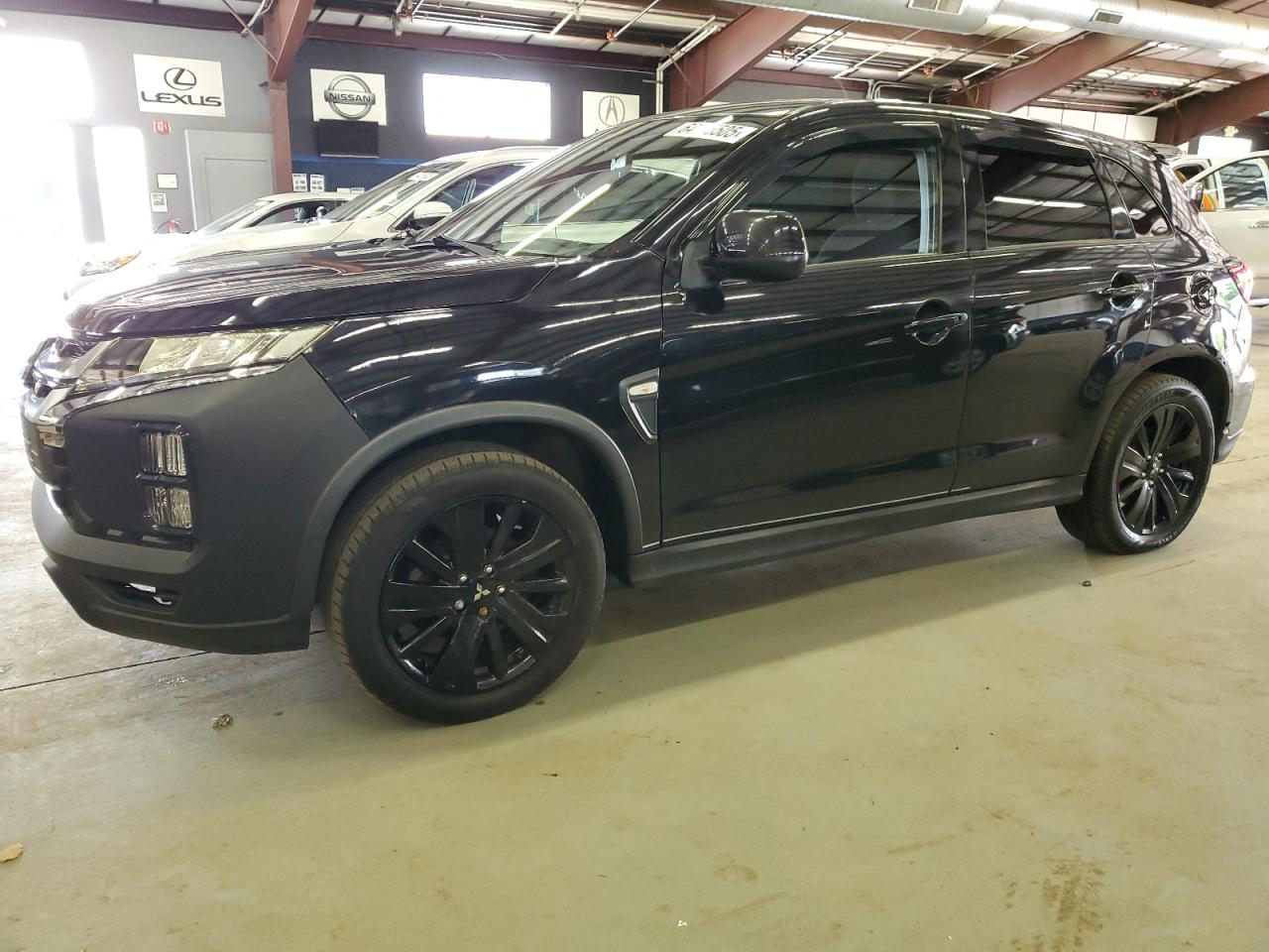 MITSUBISHI OUTLANDER ES