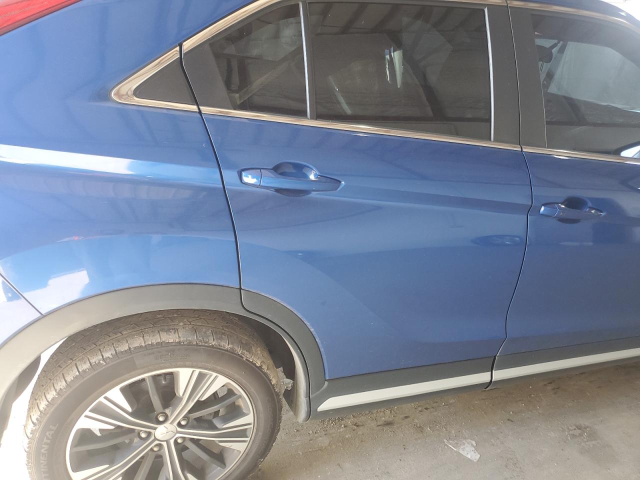 MITSUBISHI ECLIPSE SE