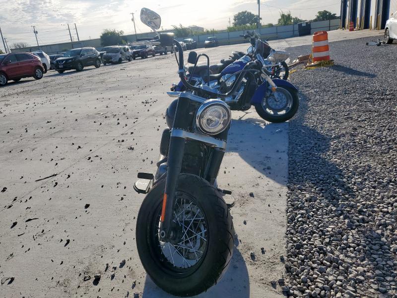 2019 HARLEY-DAVIDSON FLSL 1HD1YDJ20KB028102