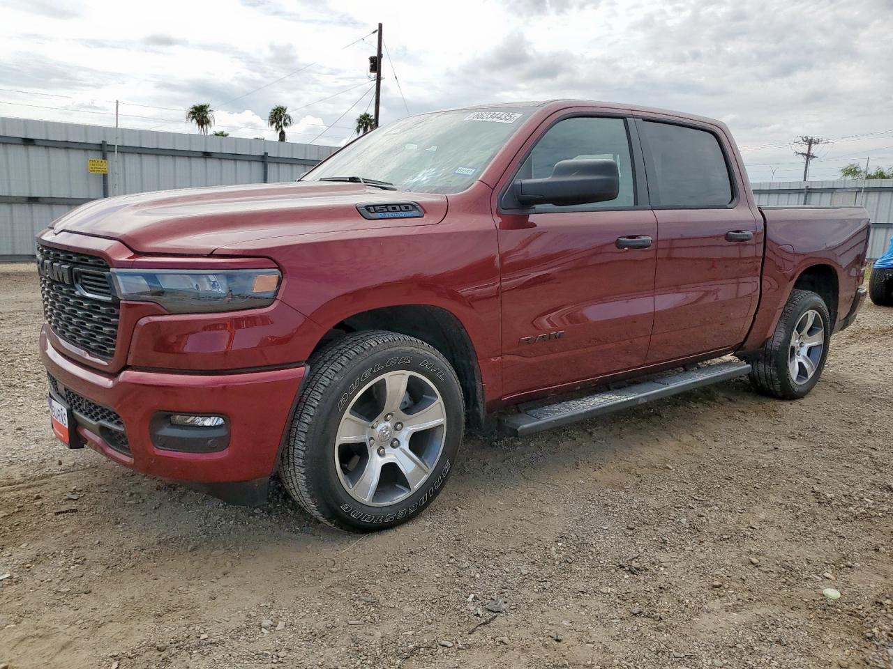 RAM 1500 TRADESMAN