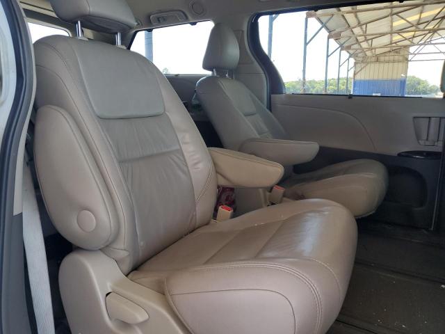 2015 TOYOTA SIENNA XLE 5TDDK3DC7FS119915