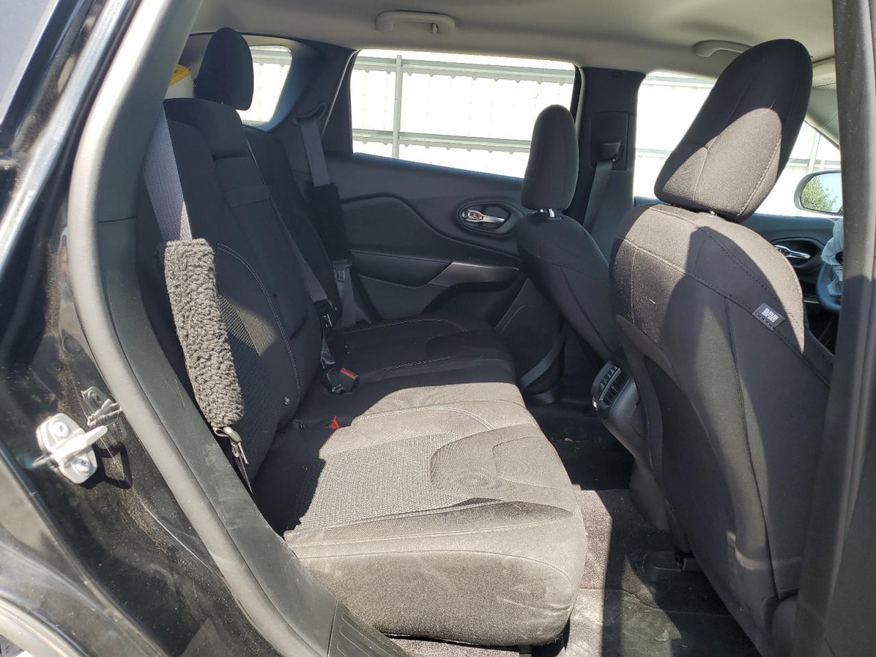 JEEP GRAND CHEROKEE LATITUDE