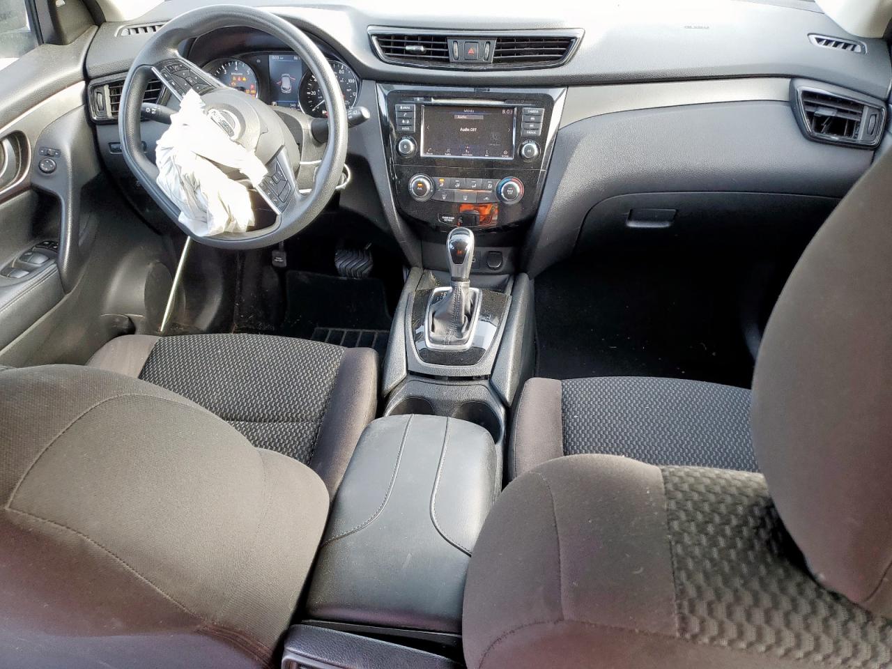 NISSAN ROGUE SPORT S