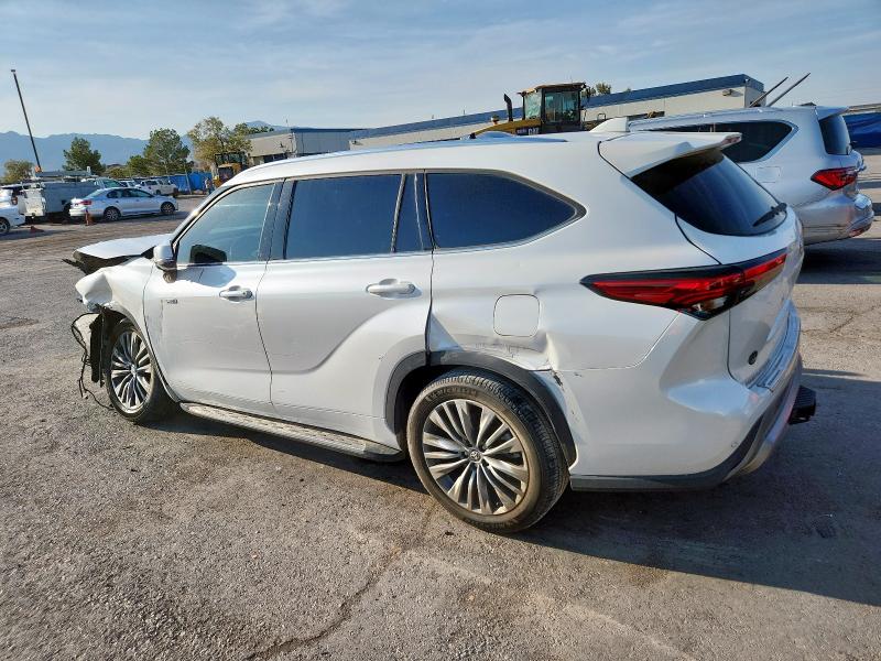 2021 TOYOTA HIGHLANDER - 5TDFARAH6MS009448