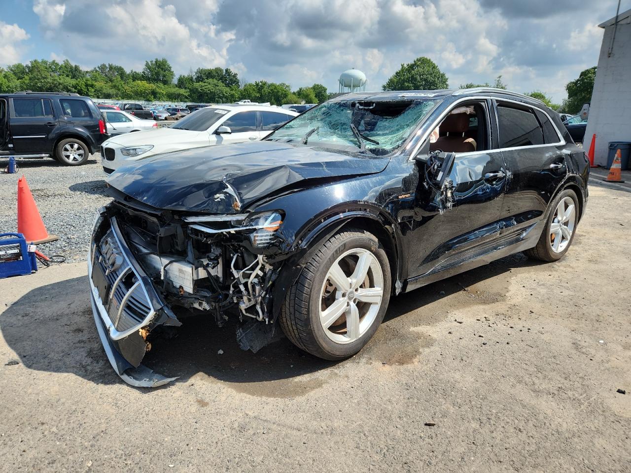 AUDI E-TRON PREMIUM PLUS