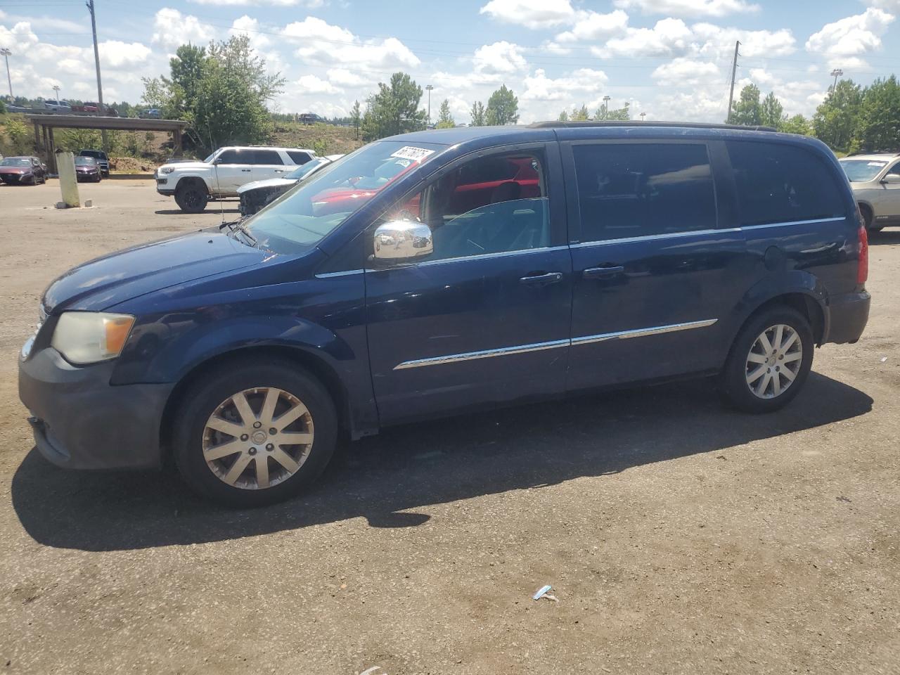 CHRYSLER TOWN & COUNTRY TOURING L