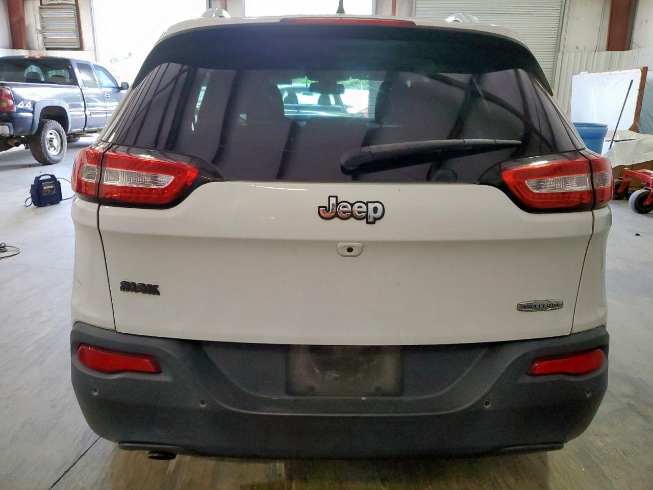 JEEP GRAND CHEROKEE LATITUDE