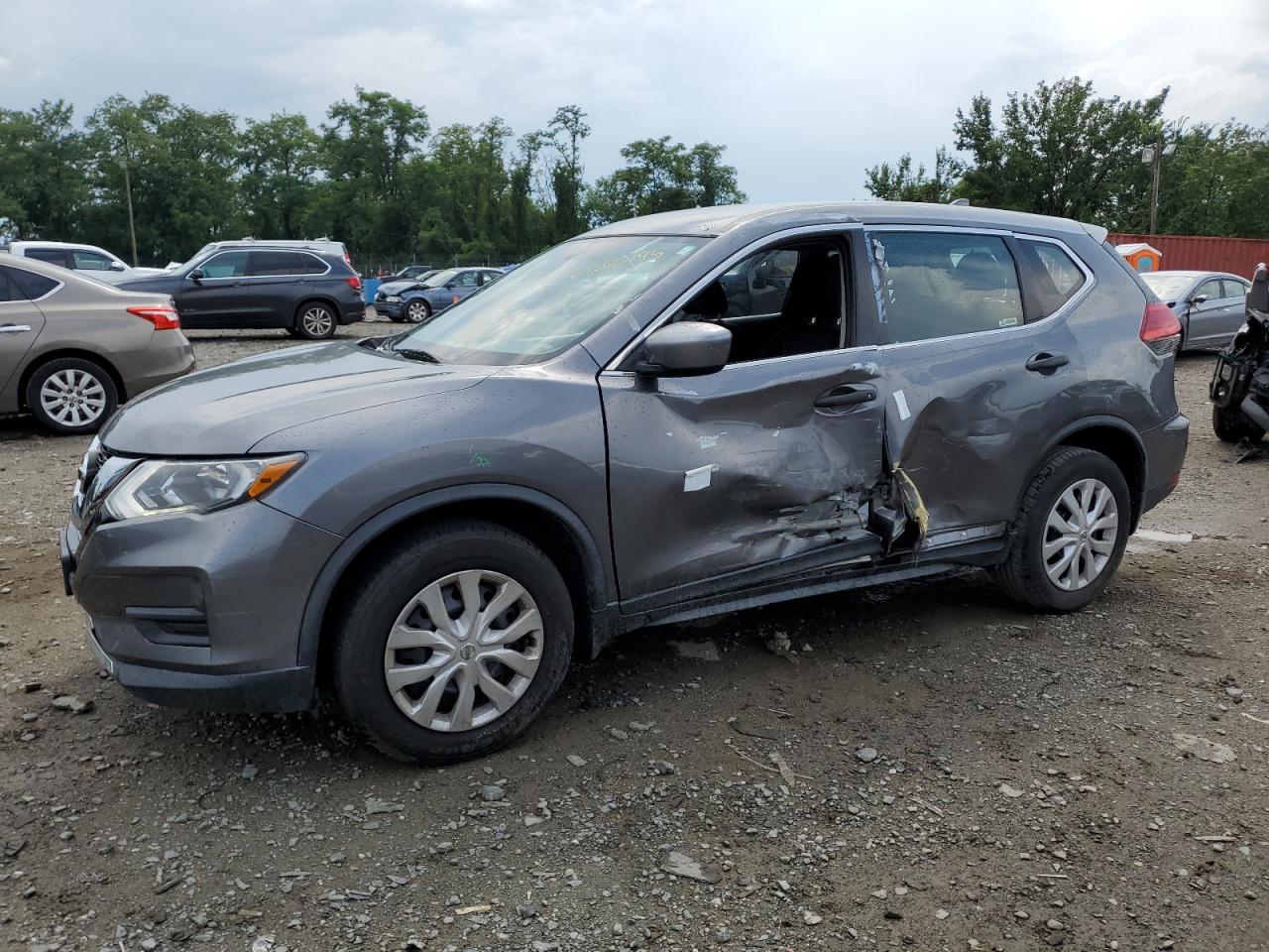 NISSAN ROGUE S