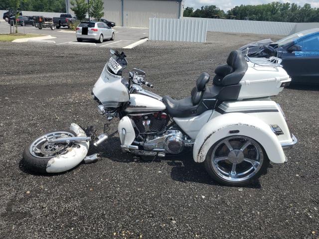 2020 HARLEY-DAVIDSON FLHTCUTGSE 1HD1TBH10LB957255