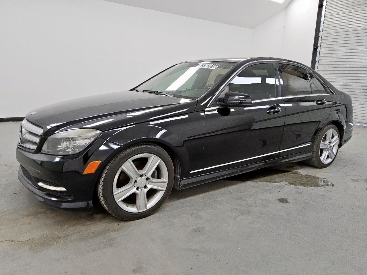 MERCEDES-BENZ C-CLASS 300