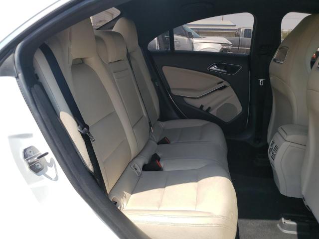 2018 MERCEDES-BENZ CLA 250 - WDDSJ4EB8JN681560