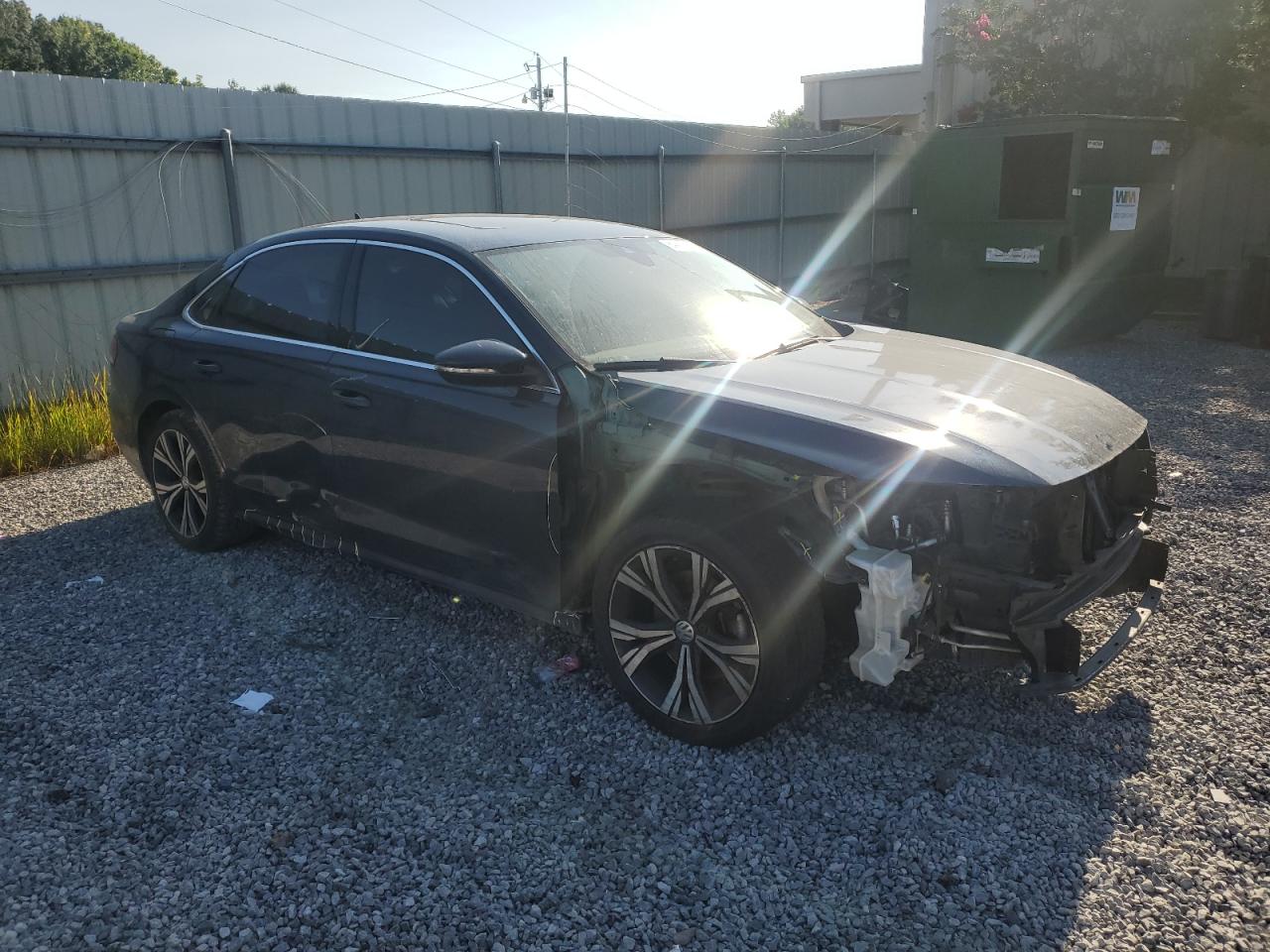 VOLKSWAGEN PASSAT SE