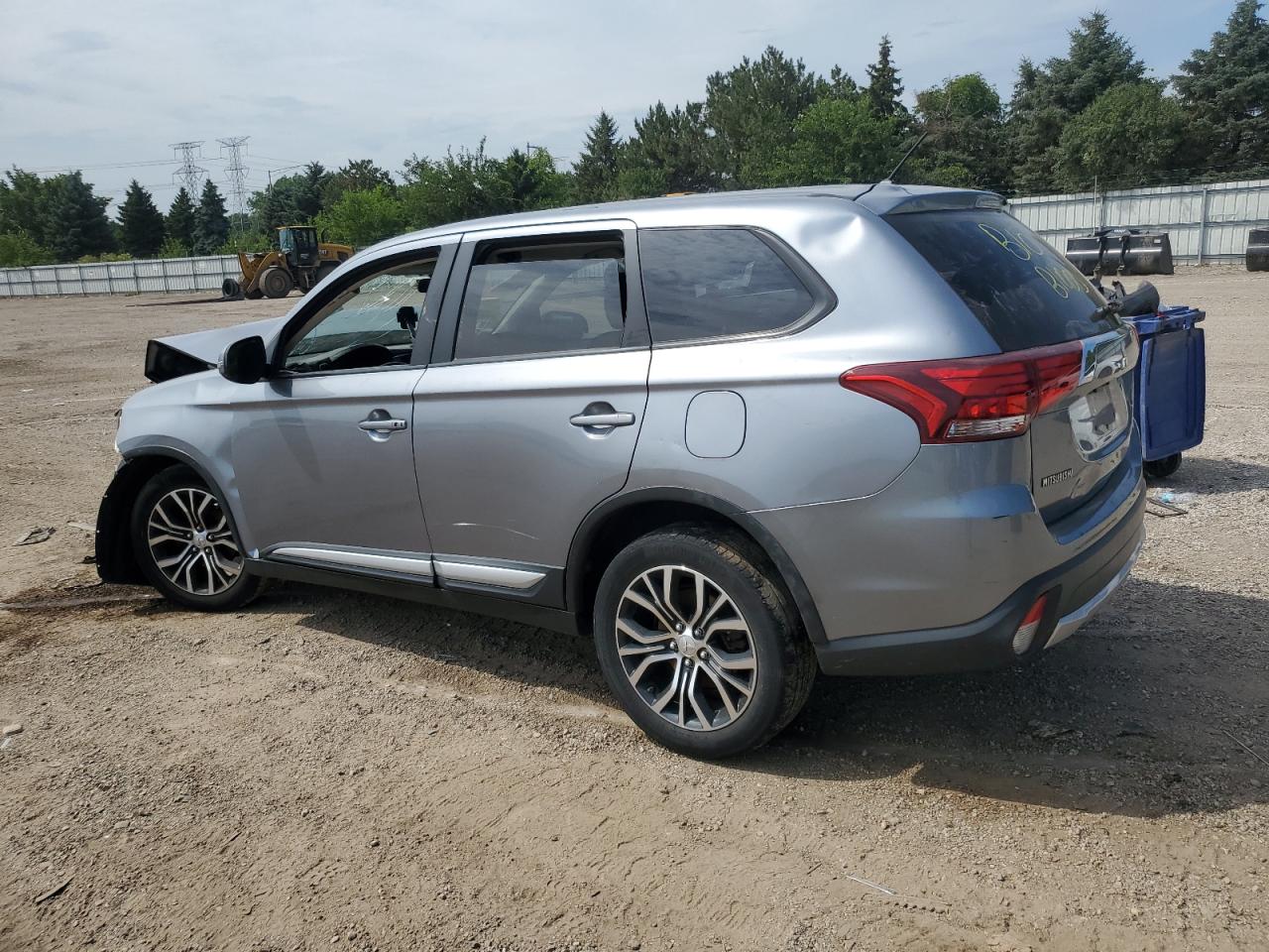 MITSUBISHI OUTLANDER SE