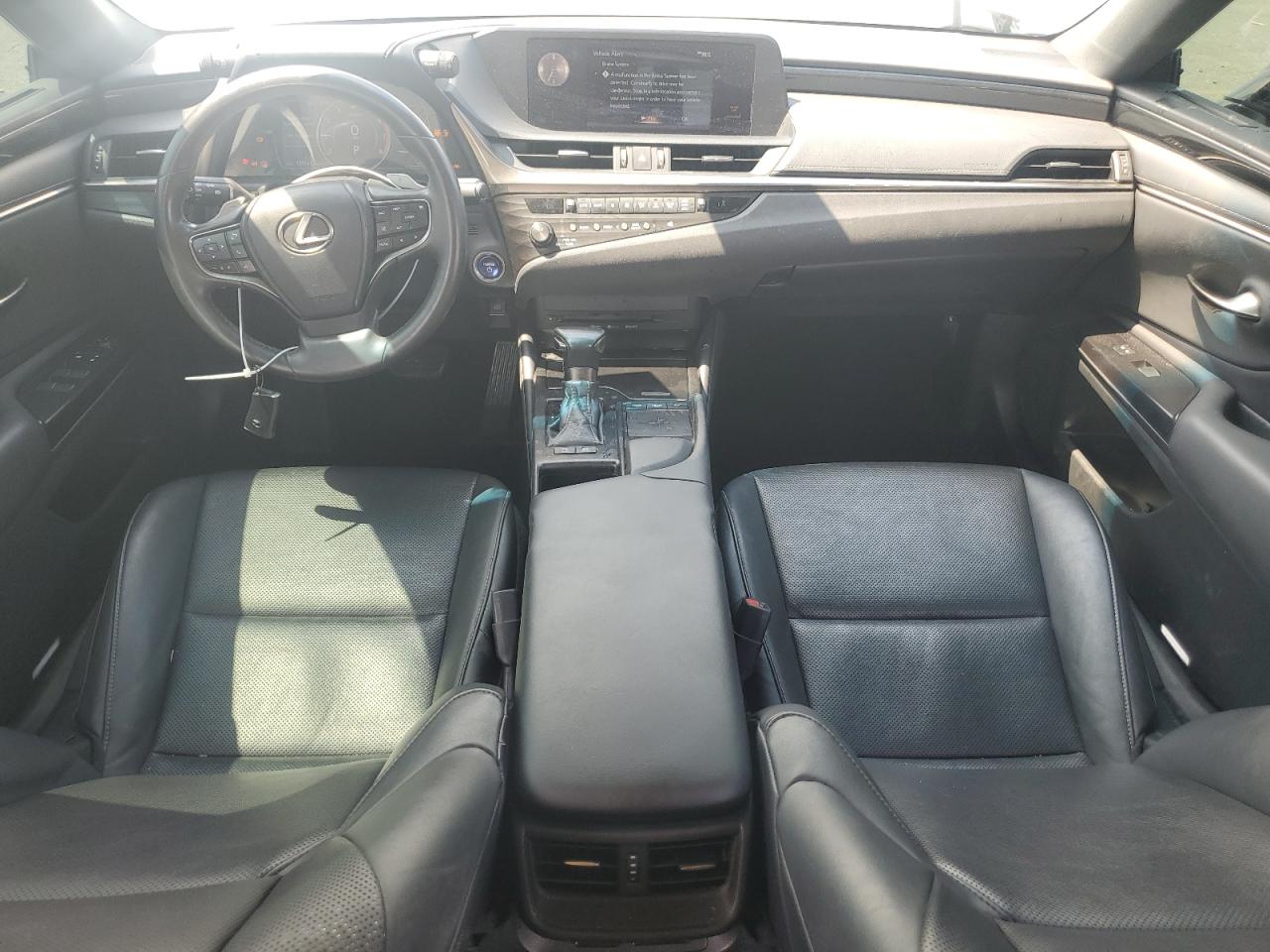 LEXUS ES 300H BASE