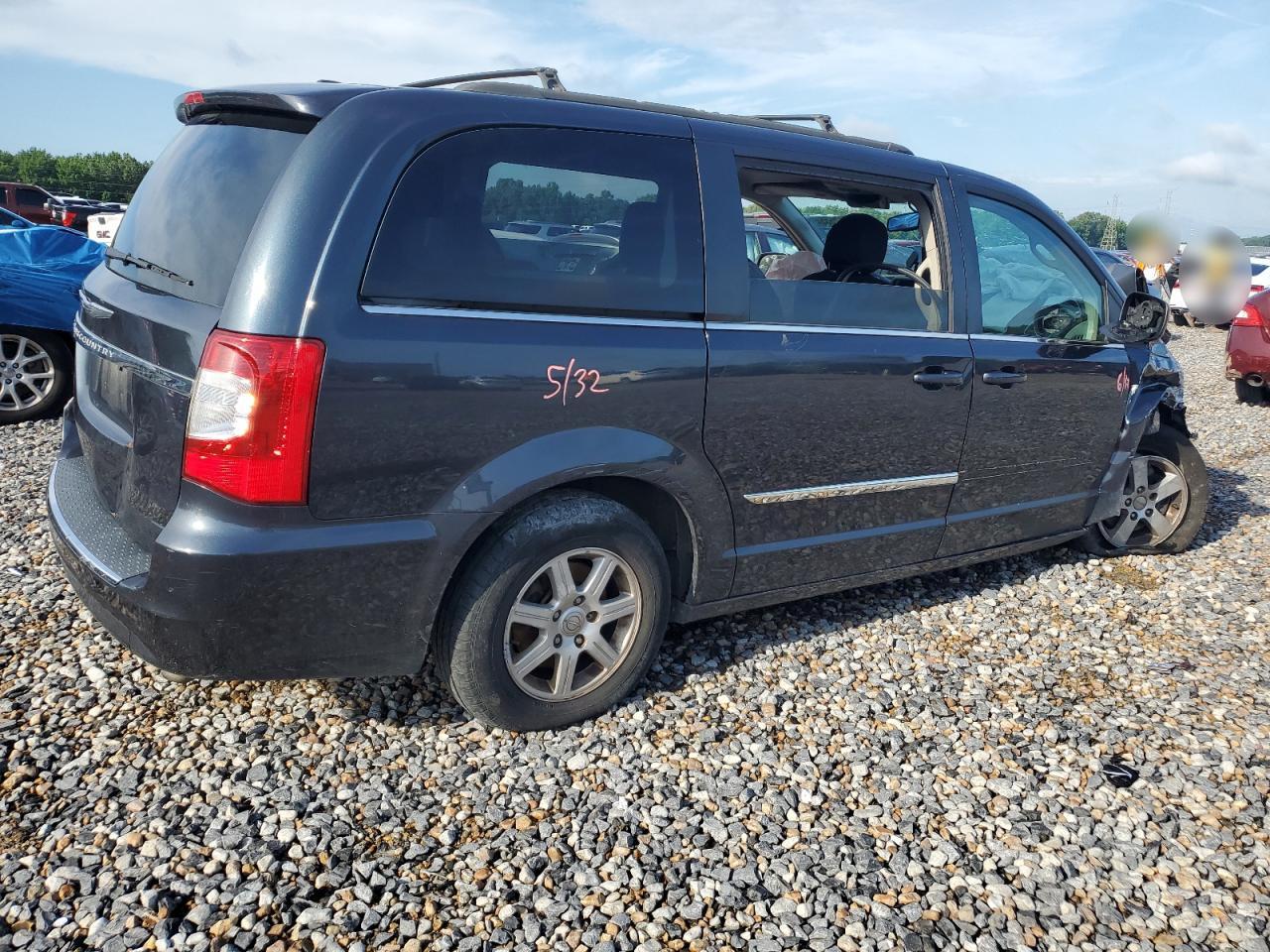 CHRYSLER TOWN & COUNTRY TOURING