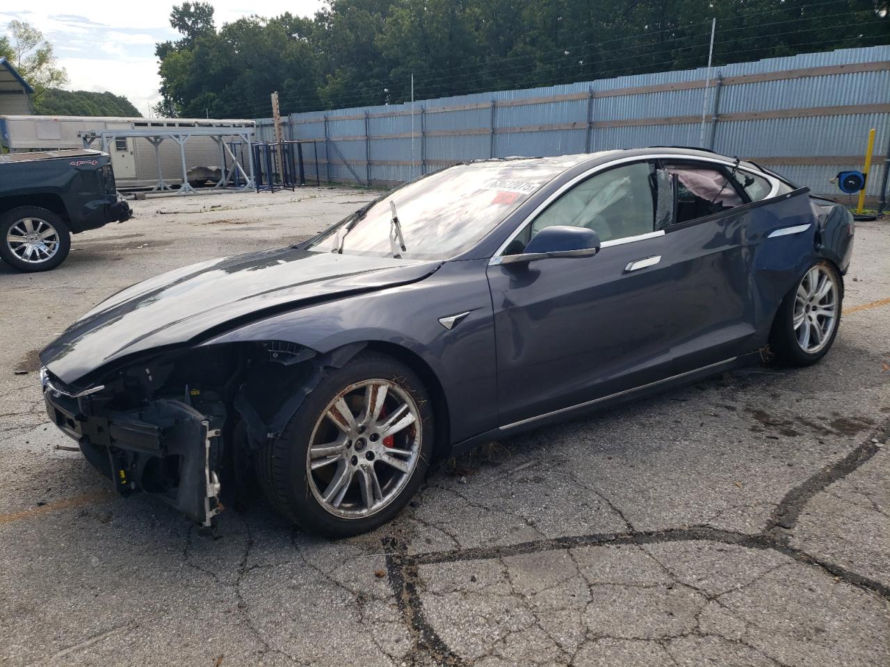 TESLA MODEL S
