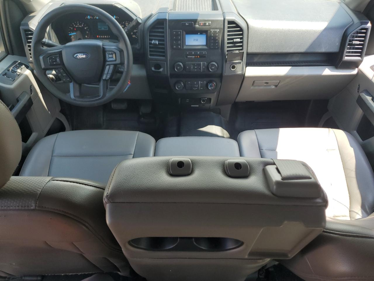 FORD F-150 SUPER CAB