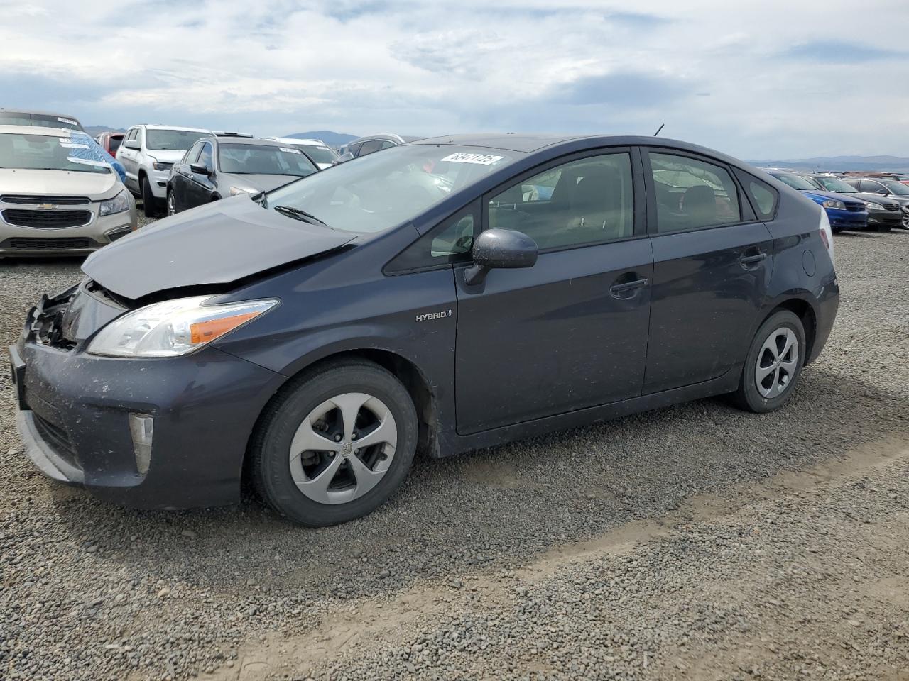 TOYOTA PRIUS