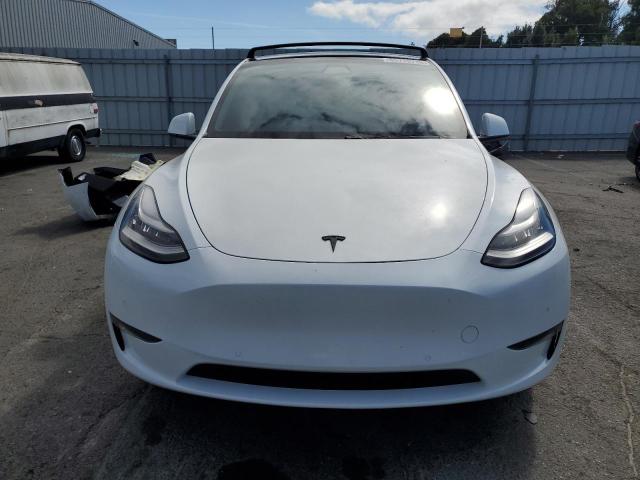 2021 TESLA MODEL Y 5YJYGDEE3MF063174