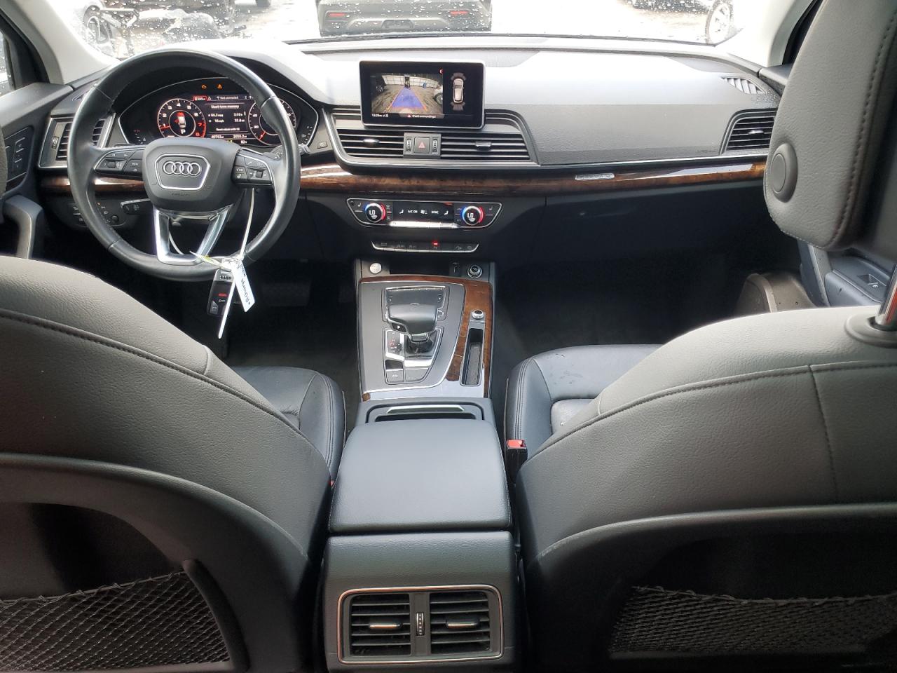 AUDI Q5 PREMIUM PLUS