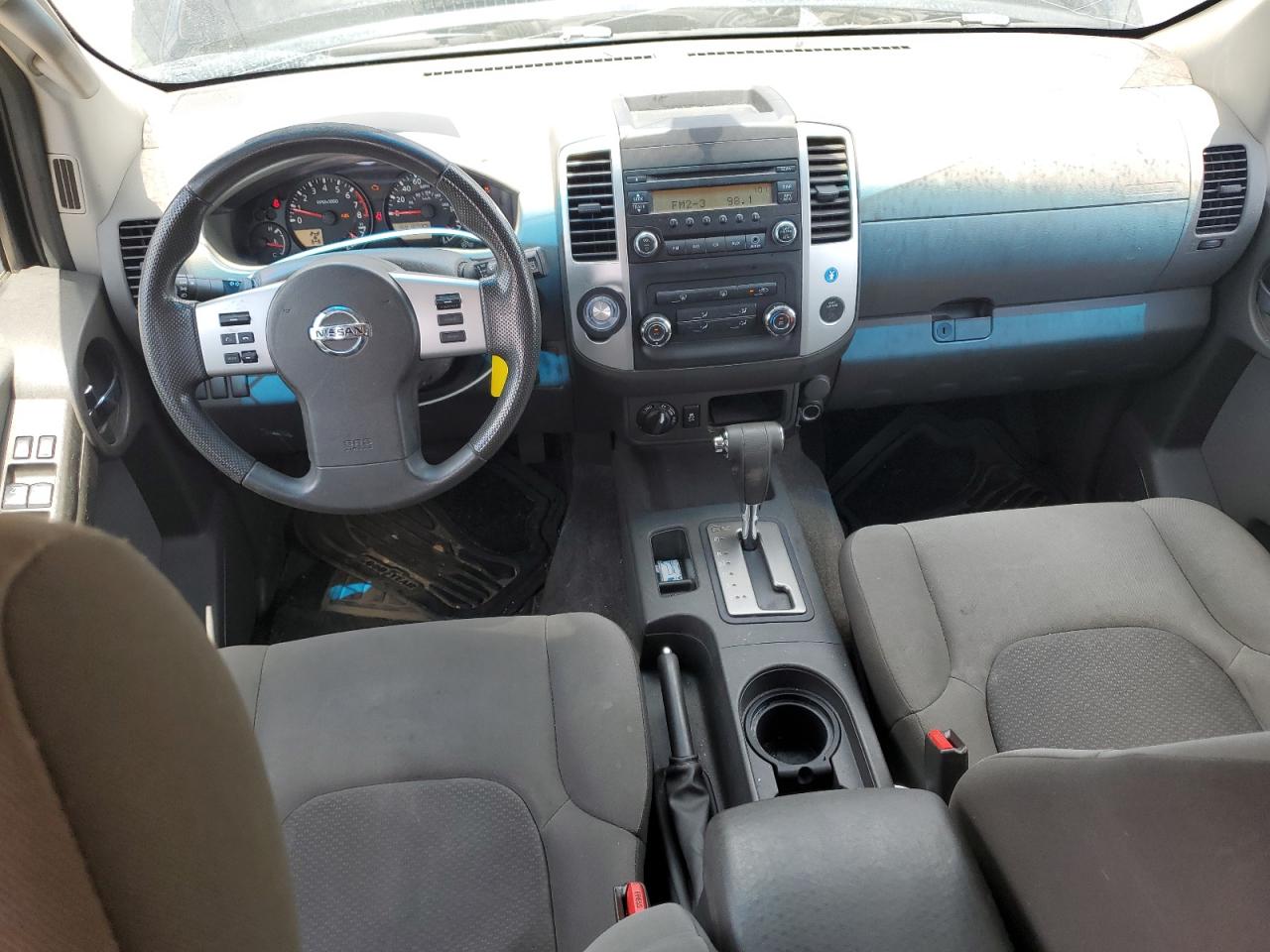 NISSAN XTERRA X