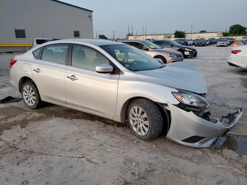 2018 NISSAN SENTRA S 3N1AB7AP1JY292366