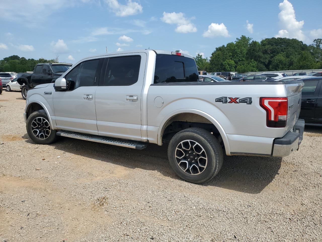 FORD F-150 SUPERCREW
