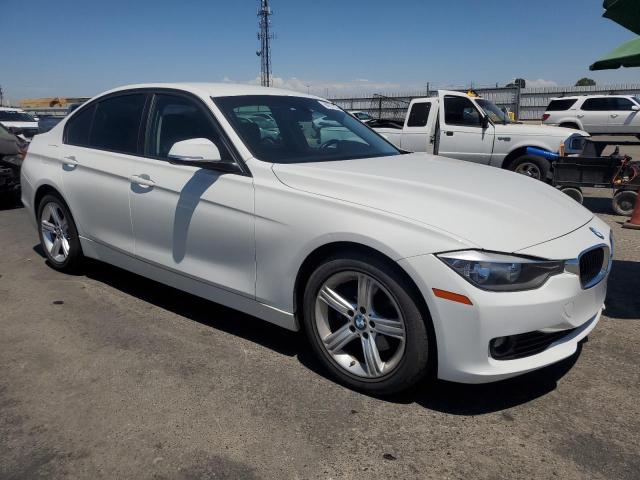 2014 BMW 320 I - WBA3B1C52EK130665