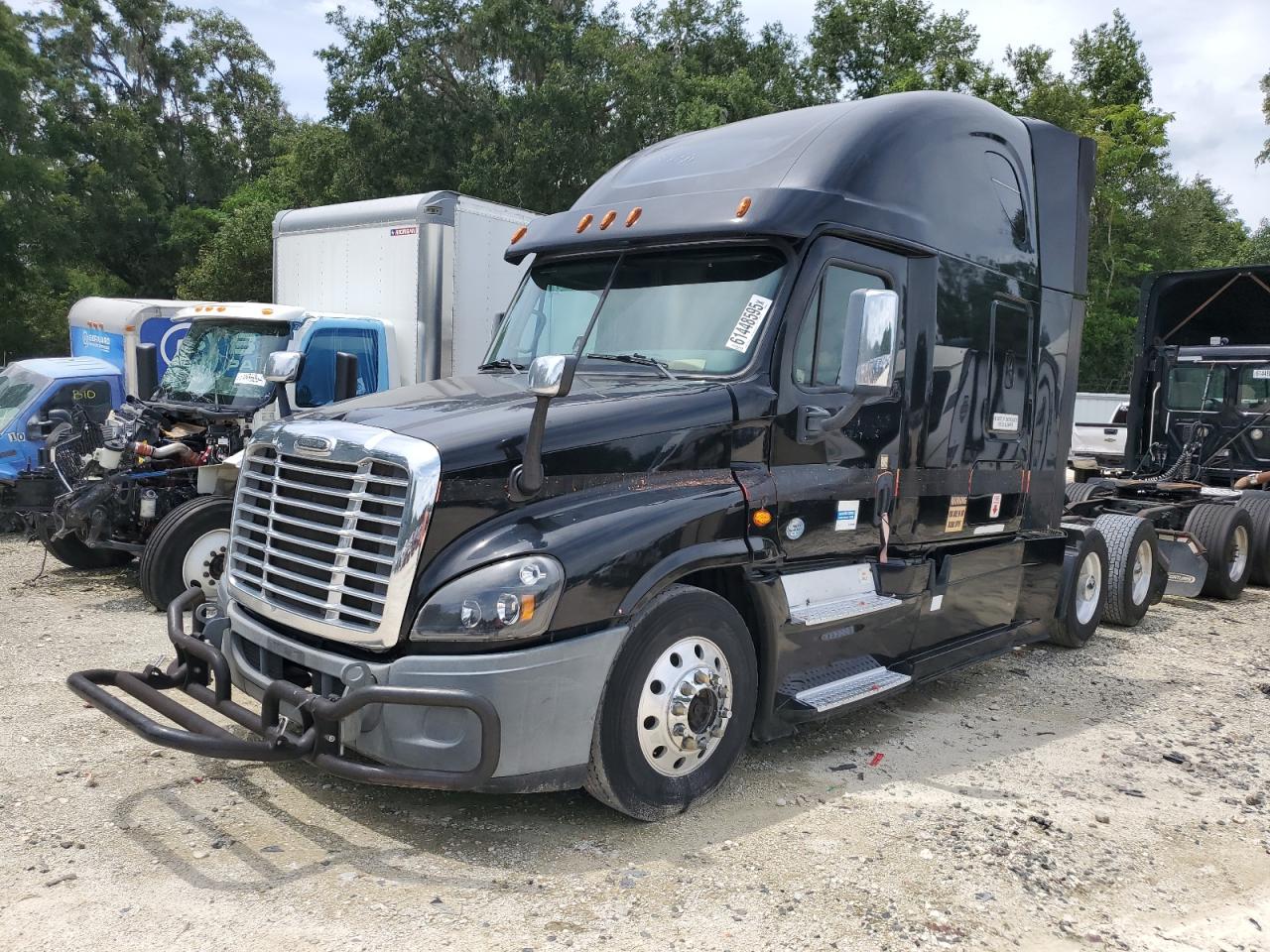 Lot #3191398884 2015 FREIGHTLINER CASCADIA 1
