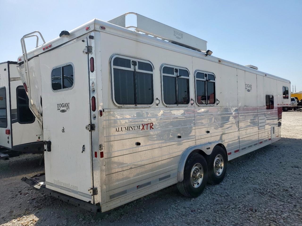 Lot #3279868273 2008 LOGAN HORSETRAIL