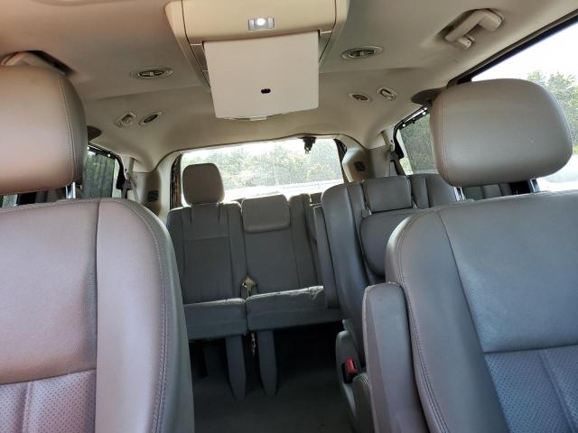 2014 CHRYSLER TOWN & COU - 2C4RC1CG7ER113468