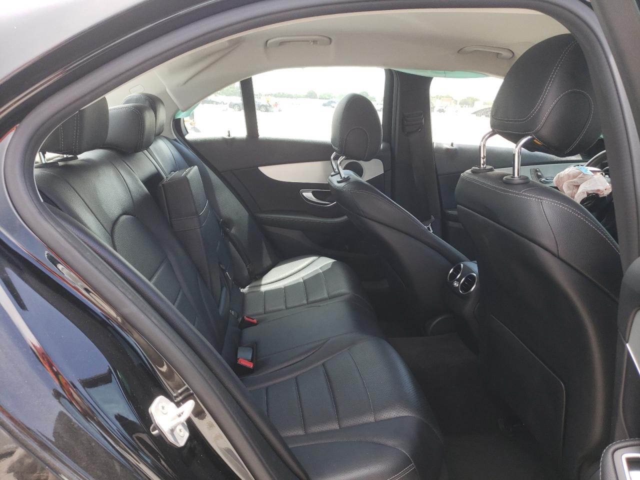 MERCEDES-BENZ C-CLASS 300