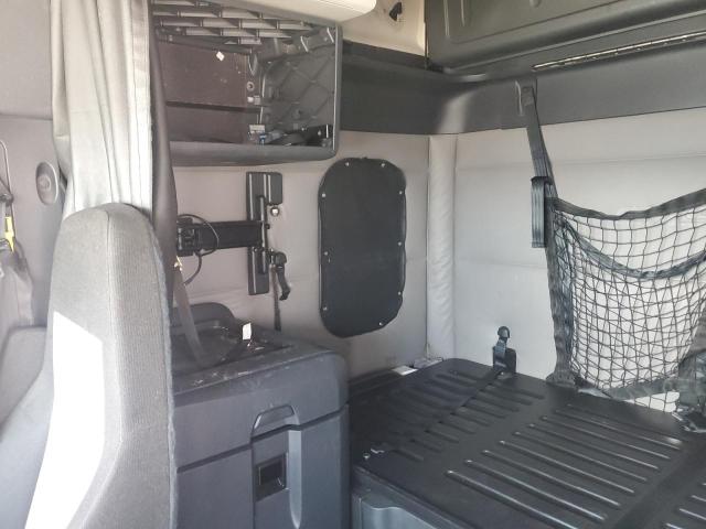 2020 FREIGHTLINER CASCADIA 1 #3304744979