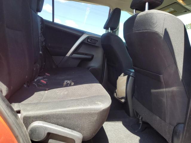 2016 TOYOTA RAV4 LE JTMZFREV2GJ078315