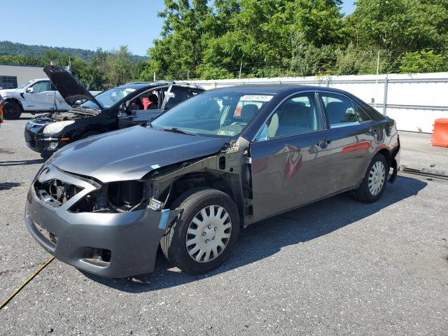 TOYOTA CAMRY BASE