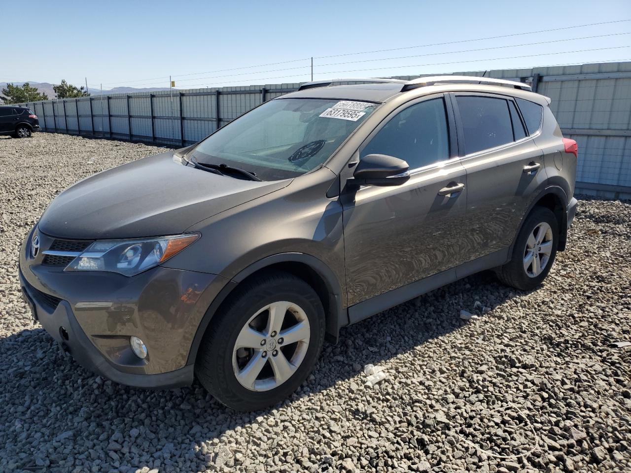 TOYOTA RAV4 XLE