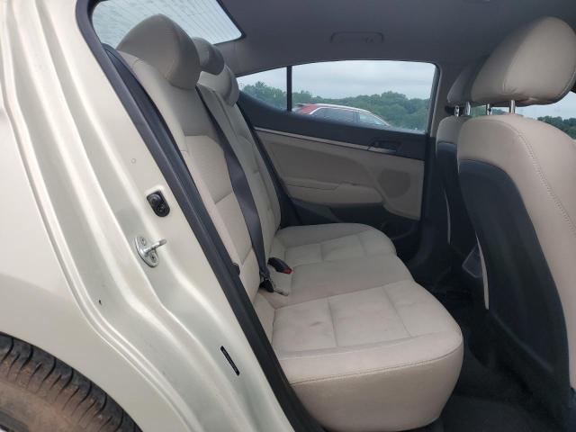 2017 HYUNDAI ELANTRA SE - 5NPD74LF6HH062568