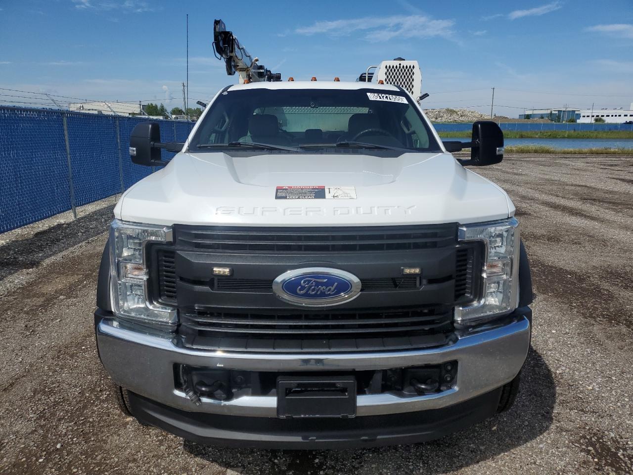 FORD F-550 SUPER DUTY