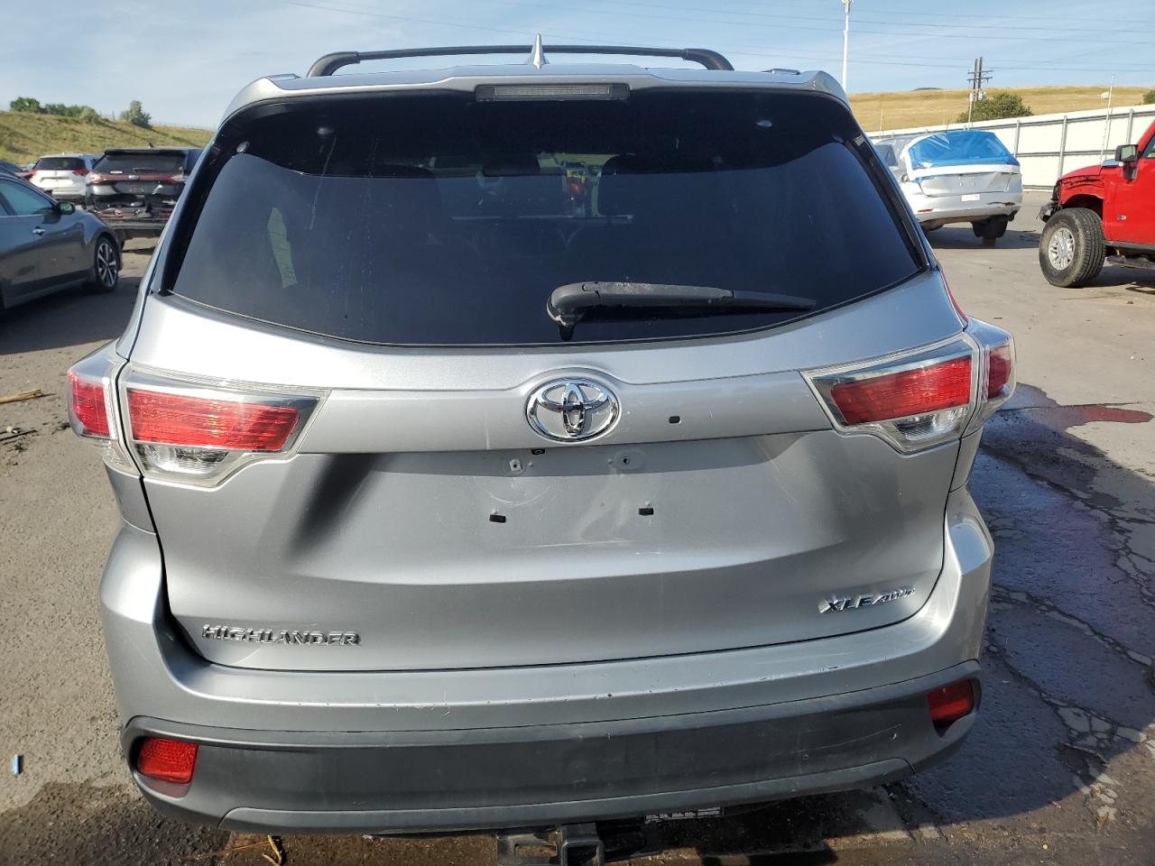 TOYOTA HIGHLANDER XLE