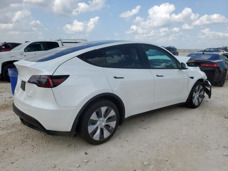 2024 TESLA MODEL Y 7SAYGAEE4RF058784