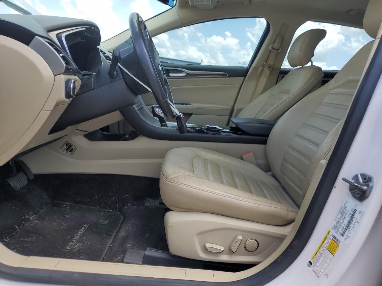 FORD FUSION SE HYBRID