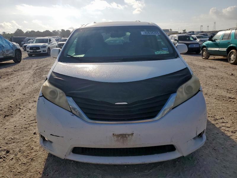 2011 TOYOTA SIENNA LE - 5TDKK3DC4BS033026