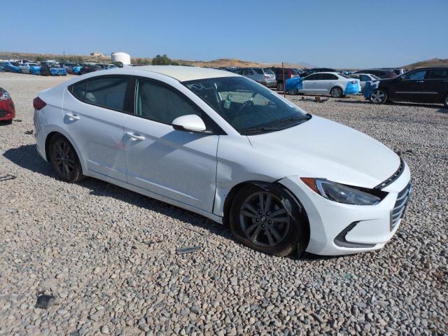 2018 HYUNDAI ELANTRA SE 5NPD84LF3JH240715